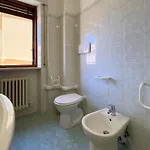 10 Seats Wi-fi 3 Bedrooms 2 Bathrooms Near The Sea Apartment San Benedetto del Tronto