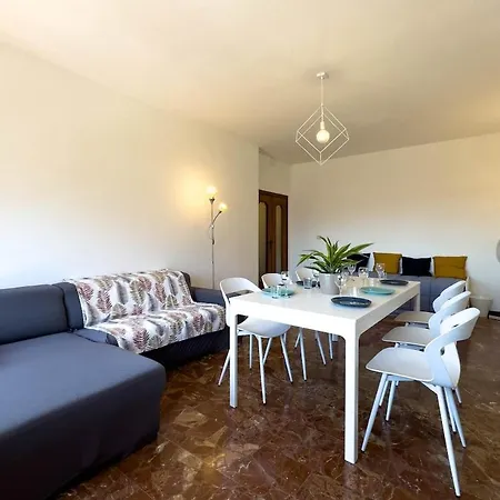 11 Seats Wi-fi 3 Bedrooms 2 Bathrooms Near The Sea サン・ベネデット・デル・トロント