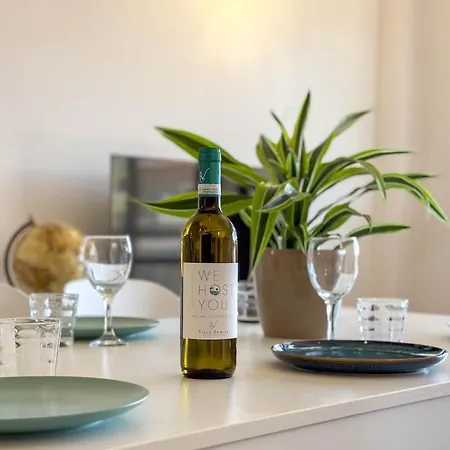 11 Seats Wi-fi 3 Bedrooms 2 Bathrooms Near The Sea サン・ベネデット・デル・トロント