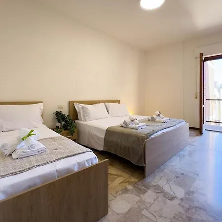 11 Seats Wi-fi 3 Bedrooms 2 Bathrooms Near The Sea * サン・ベネデット・デル・トロント