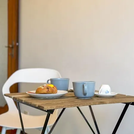 11 Seats Wi-fi 3 Bedrooms 2 Bathrooms Near The Sea